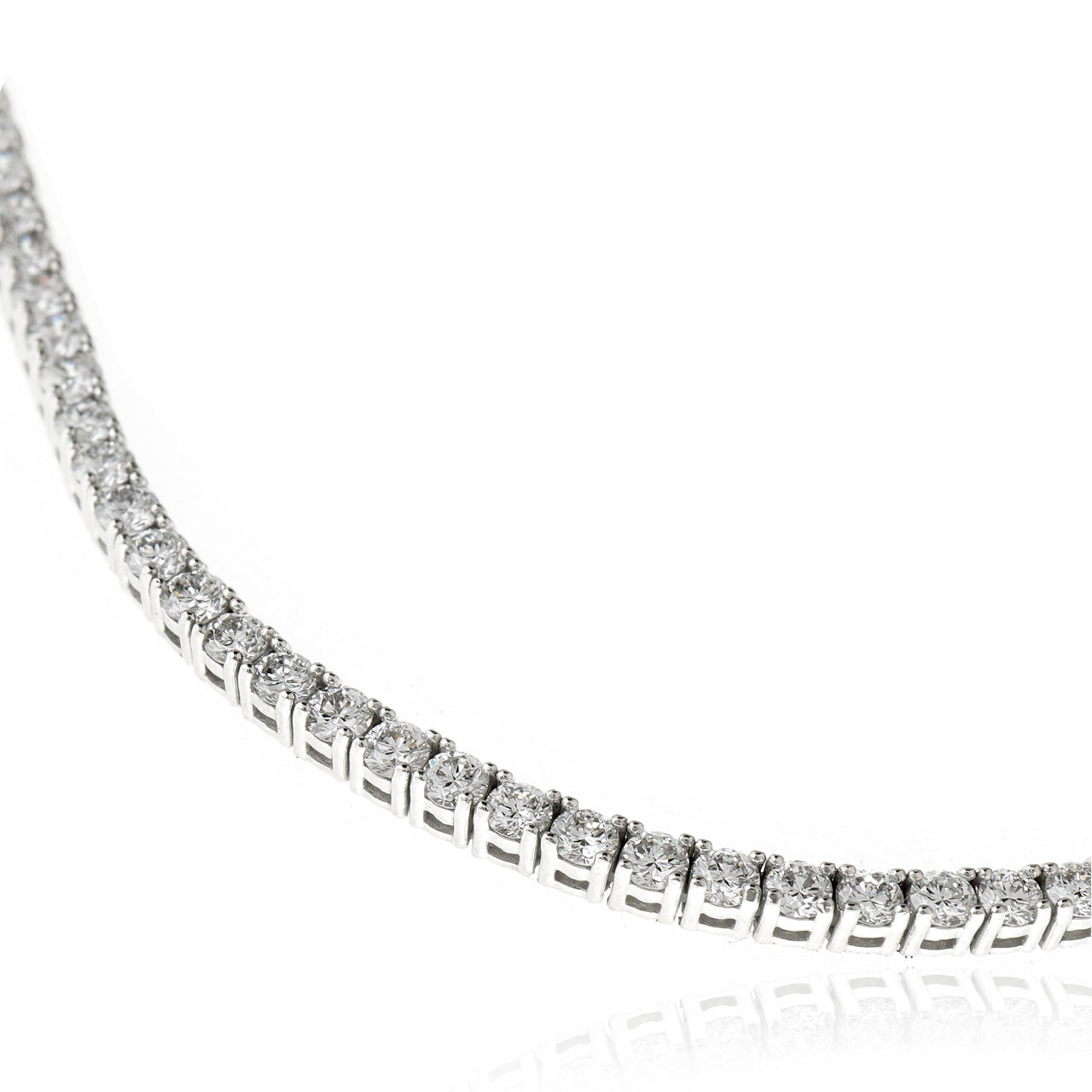 Riviera Round — 8.2 ct