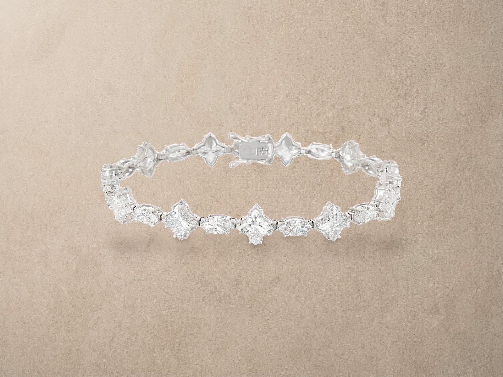 Pulseira Marquise, foto de estúdio